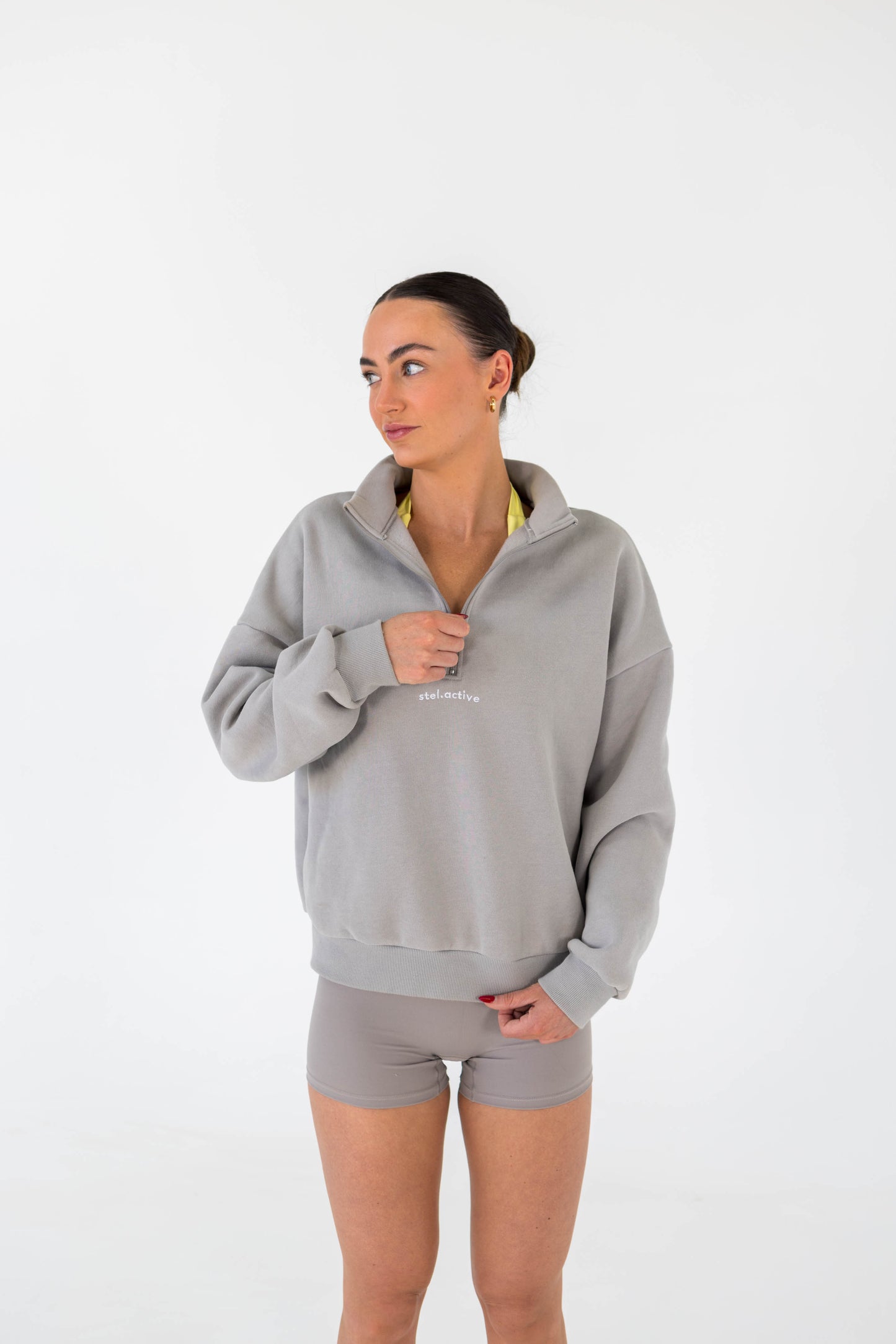 Essential Quarter Zip